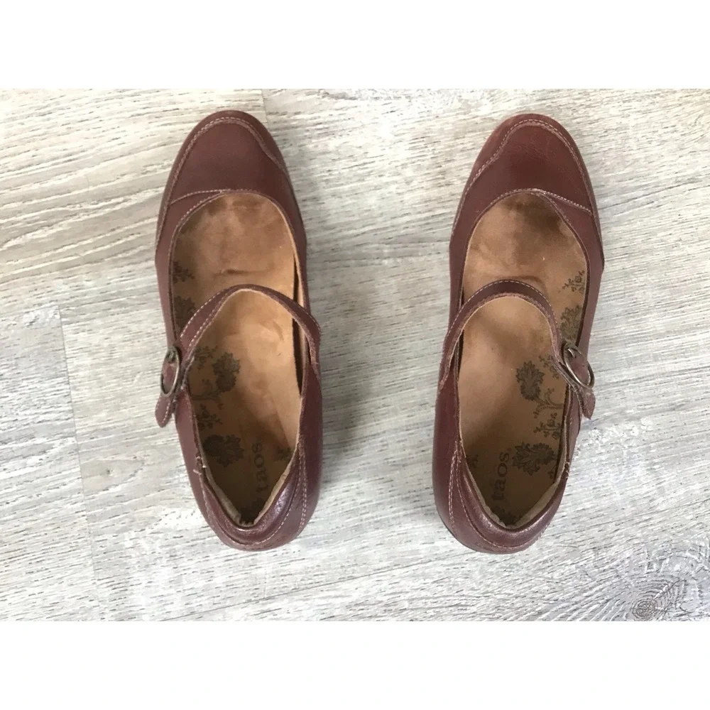 Taos Uncommon Womens 11 W Brown Leather Mary Janes Flats Curves and Pods Comfort